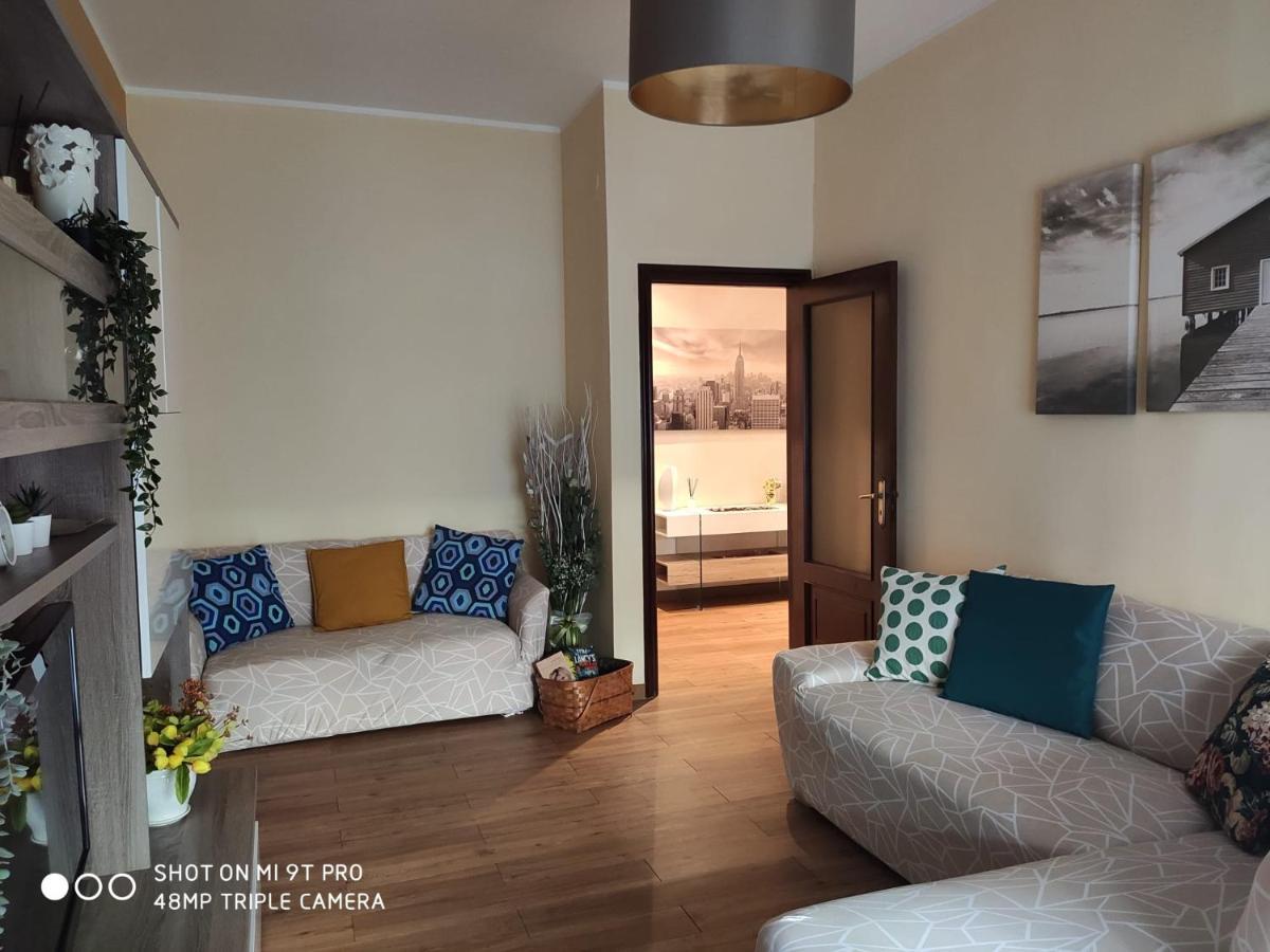 Ferienwohnung La Casa Della Sposa Trani Exterior foto