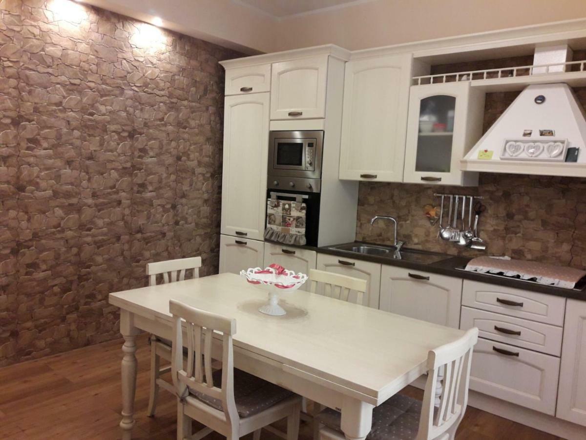 Ferienwohnung La Casa Della Sposa Trani Exterior foto